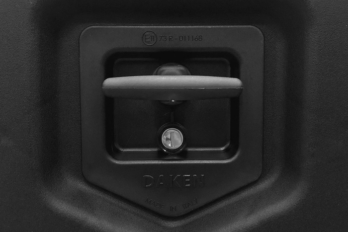 DAKEN 81006 Ящик для инструментов WELVET 830x500x470мм 120л