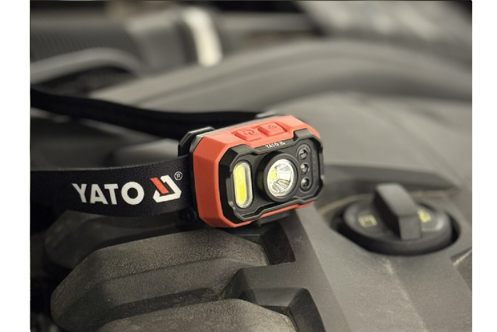 Налобный светодиодный фонарь YATO YT-085942 с датчиком движения, световой поток 1000 лм.